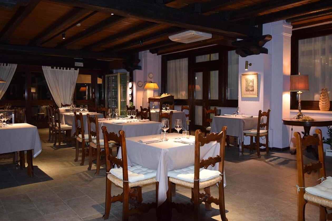 伊尔露斯特戈酒店 鲁巴诺 外观 照片